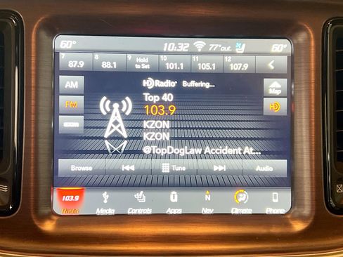 Used 2018 Dodge Challenger R/T Scat Pack RWD image 11