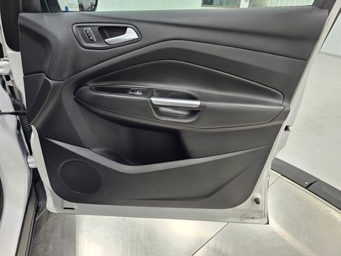 Used 2015 Ford Escape Titanium w/ Equipment Group 301A image 34