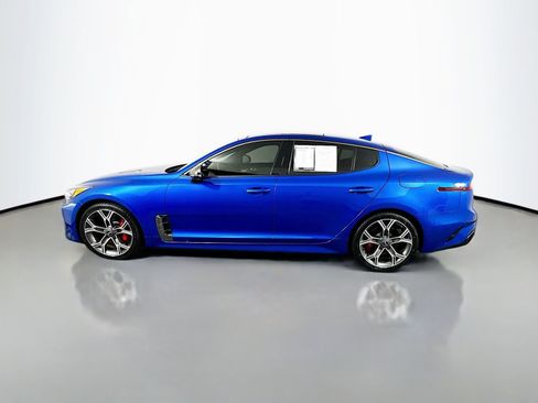 Used 2020 Kia Stinger GT2 AWD/4WD image 4