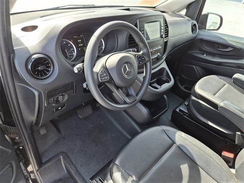 Used 2023 Mercedes-Benz Metris Passenger image 16