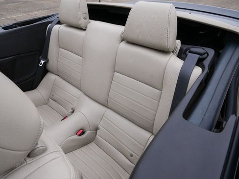 Used 2012 Ford Mustang Premium RWD image 11