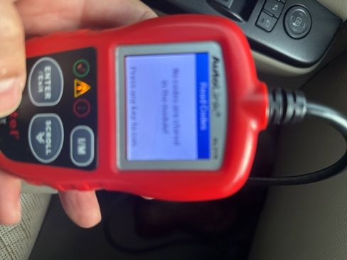 Used 2018 GMC Yukon Denali image 46