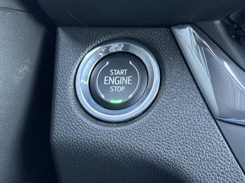 New 2026 Buick Envista Sport Touring w/ Convenience I Package FWD image 21