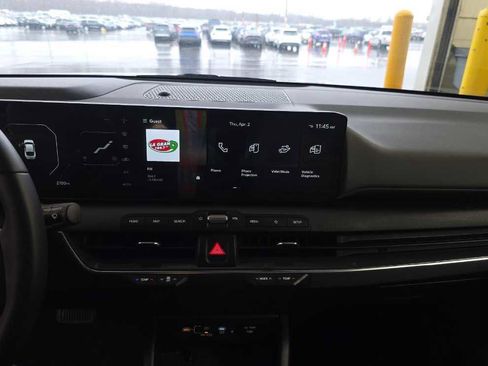Used 2025 Kia K4 EX FWD image 10