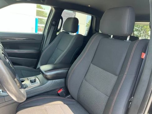 Used 2017 Jeep Grand Cherokee Laredo AWD/4WD image 25