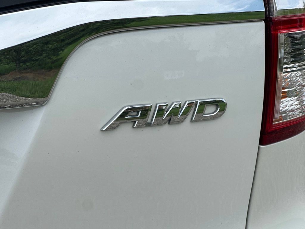 Used 2015 Honda CR-V EX image 4