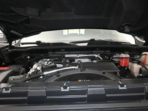 Used 2023 Chevrolet Silverado 2500 LTZ AWD/4WD image 29