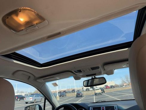 Used 2015 Subaru Outback 2.5i Limited image 10