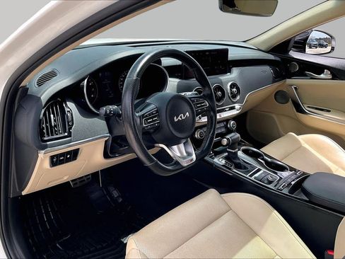 Used 2022 Kia Stinger GT-Line w/ Sun & Sound Package RWD image 18