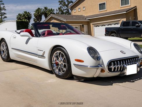 Used 2004 Chevrolet Corvette Convertible w/ Preferred Equipment Group RWD image 12