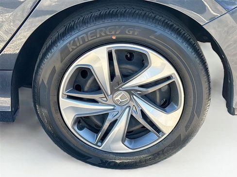 Certified 2020 Honda Civic LX image 32