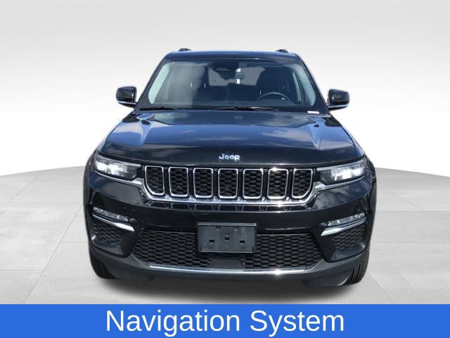 Used 2023 Jeep Grand Cherokee Limited AWD/4WD image 2