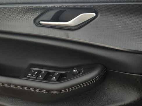Used 2024 Jeep Grand Cherokee Altitude RWD image 18