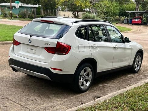 Used 2014 BMW X1 sDrive28i image 3