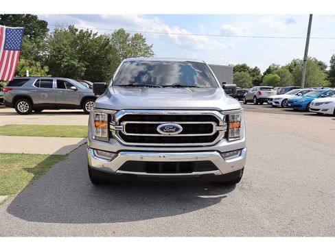 Used 2022 Ford F150 XLT w/ Equipment Group 302A High RWD image 8