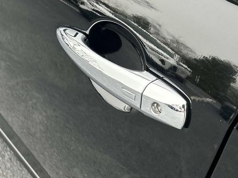 Used 2023 Nissan Altima 2.5 SV w/ SV Premium Package image 13