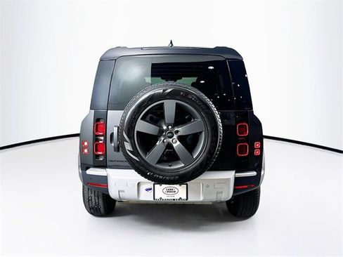 Certified 2024 Land Rover Defender 110 S image 30