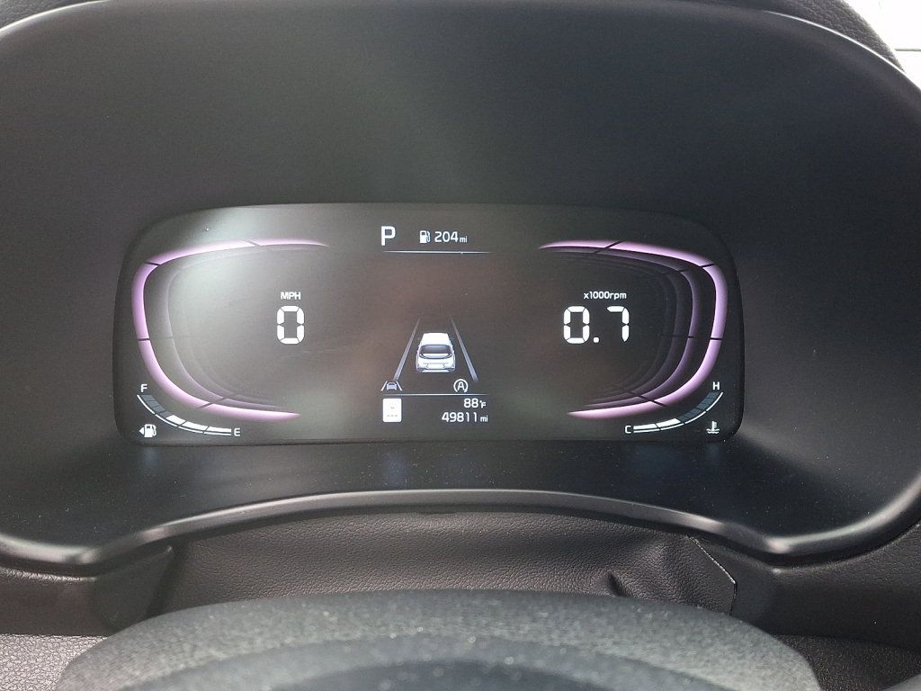 Used 2024 Kia Soul LX w/ Option Group 015 FWD image 32