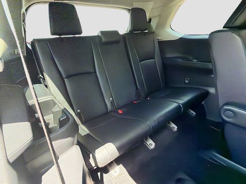 Used 2025 Toyota Grand Highlander FWD image 21