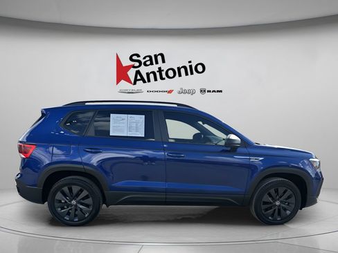 Used 2023 Volkswagen Taos S w/ Driver Assistance Package FWD image 16
