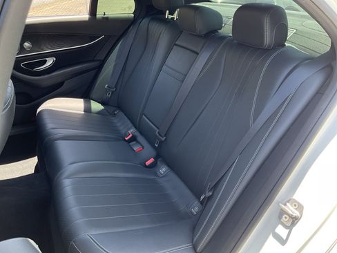 Used 2017 Mercedes-Benz E 300 image 19