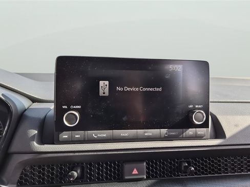 Used 2024 Honda CR-V LX image 18