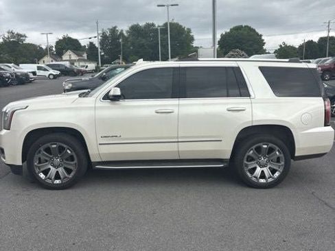 Used 2015 GMC Yukon Denali w/ Open Road Package AWD/4WD image 13