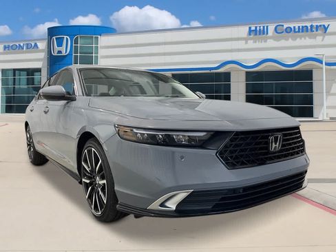 New 2026 Honda Accord Touring image 7