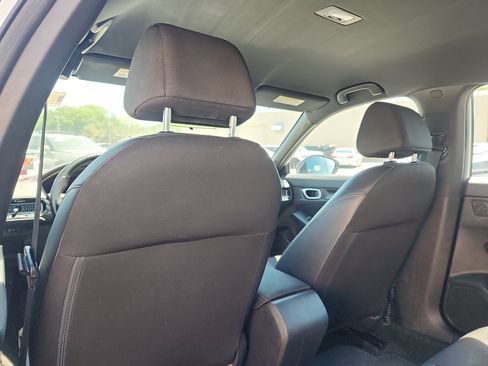Used 2023 Honda Civic Sport image 24