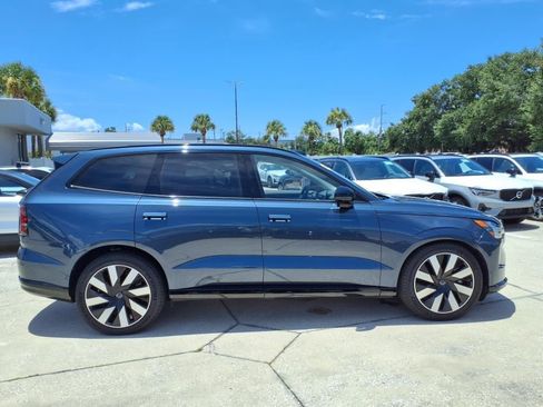 New 2025 Volvo EX90 Ultra image 8