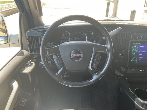 Used 2019 GMC Savana 2500 Extended RWD image 11