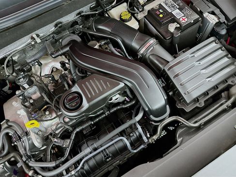 Used 2023 Volkswagen Taos SEL image 34