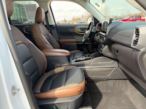 Used 2025 Ford Bronco Sport Outer Banks w/ Outer Banks Tech Package+ image 12