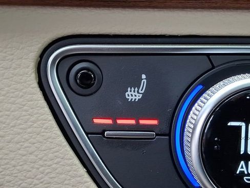 Used 2023 Audi Q5 2.0T Premium Plus w/ Premium Plus Package image 25