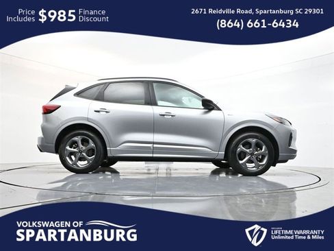 Used 2024 Ford Escape ST-Line image 32