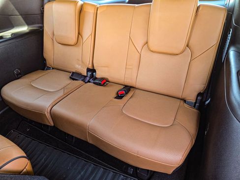 Certified 2024 INFINITI QX80 Sensory AWD/4WD image 35