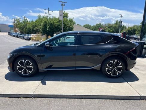 Used 2022 Kia EV6 Wind AWD/4WD image 3