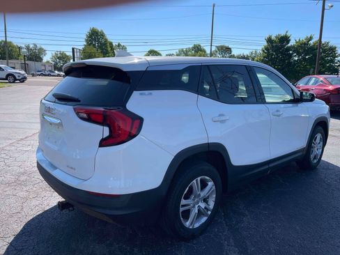 Used 2020 GMC Terrain SLE AWD/4WD image 4
