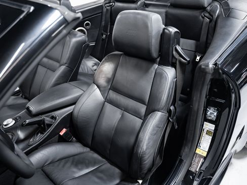 Used 2008 BMW M6 Convertible image 16