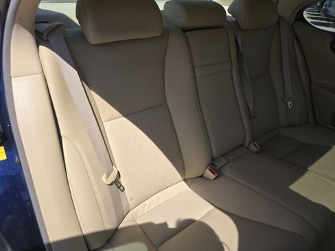 Used 2008 Lexus LS 460 RWD image 21