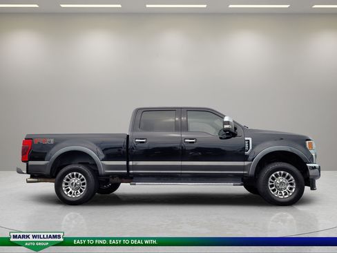 Used 2020 Ford F250 Lariat w/ Chrome Package AWD/4WD image 2