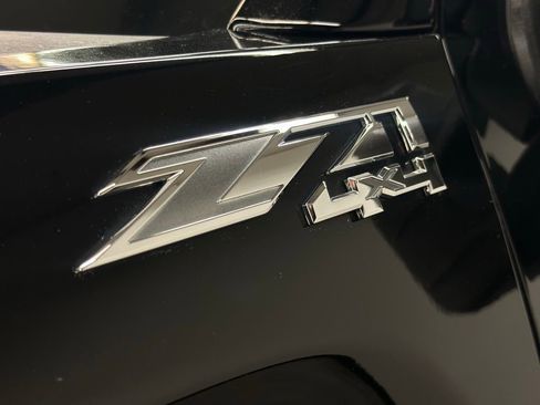 Certified 2015 GMC Sierra 2500 SLT w/ Driver Alert Package image 7