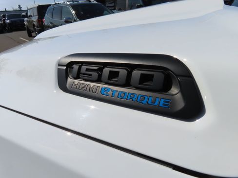 Used 2021 RAM 1500 Big Horn image 8