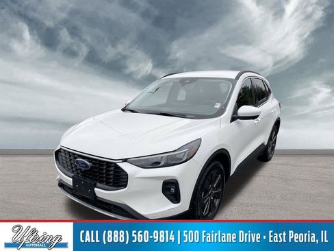 Used 2024 Ford Escape Platinum AWD/4WD image 1