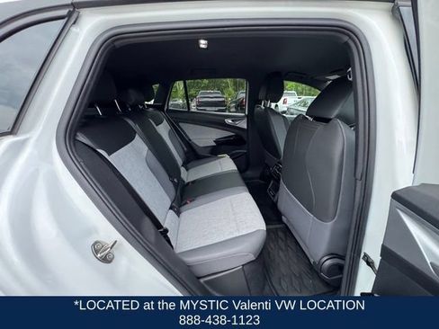 Certified 2023 Volkswagen ID.4 Pro AWD/4WD image 23