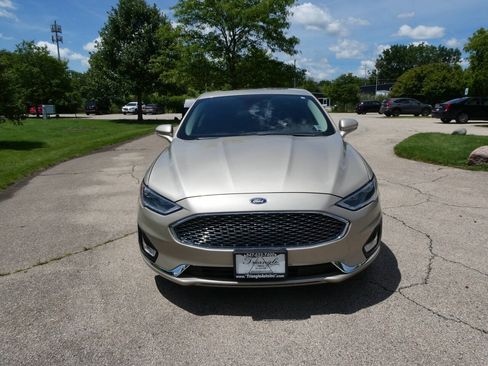 Used 2019 Ford Fusion Titanium AWD/4WD image 2