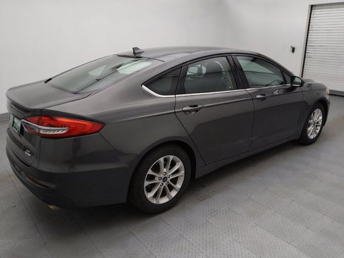 Used 2019 Ford Fusion SE FWD image 10