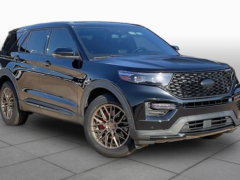 Used 2022 Ford Explorer ST w/ Equipment Group 401A AWD/4WD image 4