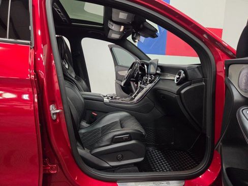 Used 2019 Mercedes-Benz GLC 63 AMG S image 8