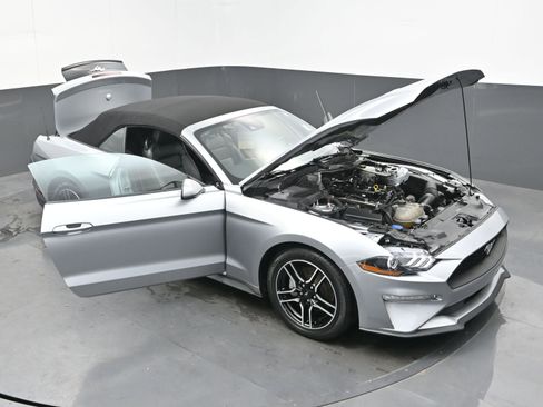 Used 2023 Ford Mustang Premium image 34